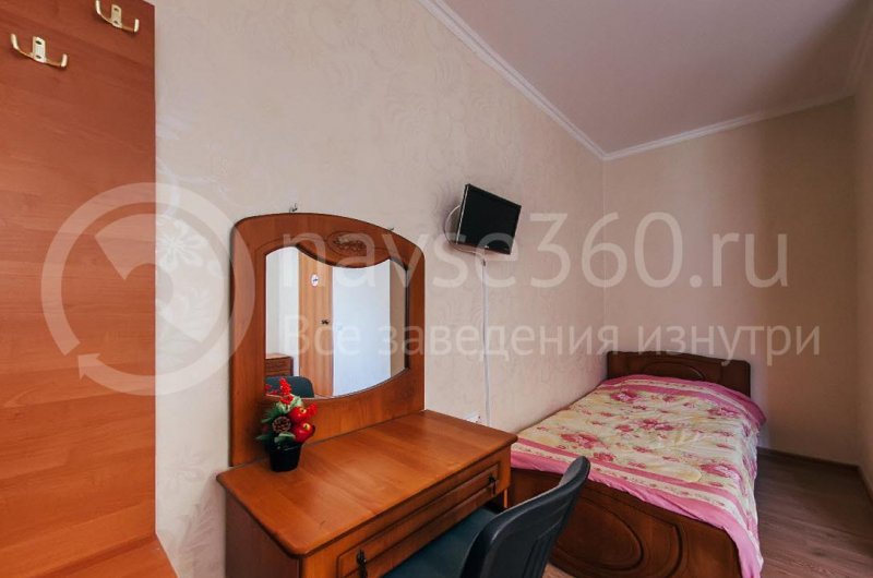 Гуама, гостевой дом 01